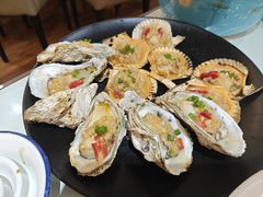 -覃记海鲜美食餐厅