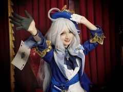 -米游妙妙屋cosplay换装自拍摄影体验馆