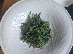 -黔蘑菇四季餐厅(观山湖店)