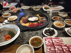 -舒家大院重庆老火锅(纪念塔店)