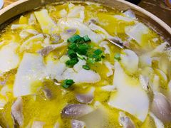 杂菇煲-十二点·辣椒炒肉(南山店)