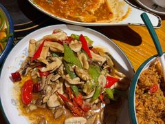 香脆野生小竹笋-民食香·腊排骨野生菌美食(木府店)