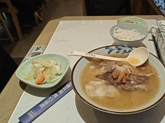 -鑫花溪牛肉米粉(凤凰街创始总店)