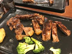 -必胜客(宁海西子国际店)