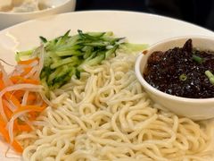 -鼓楼吃面·肉啃肉(南锣鼓巷店)