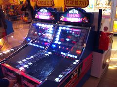 游戏2-汤姆熊欢乐世界(龙之梦店)