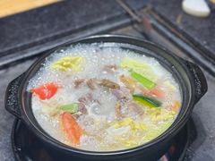 -有一锅·野生菌黑山羊腊排骨火锅(古城北门店)