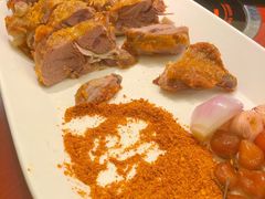 馕坑焖烤羊腿-西域阿里马新疆菜·清真(桂花路店)