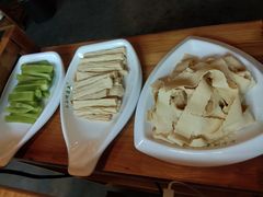 -小小河边鱼(天润城店)