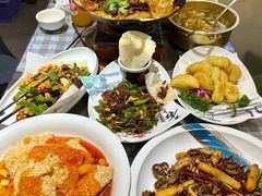 -百味地锅鸡(二店·财校分店)