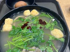 -冯鑫记南京鸭血粉丝汤(南京南站店)