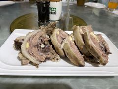 羊脖子-清真·胖妈妈手抓餐厅(定西路长城宾馆店)