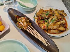 -嗨辣小聚·盘锦河蟹·海鲜烧烤龙虾(盘锦十年好店)