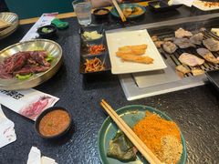 -臻牛烤肉