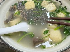 -曼曼汤包(建国西路店)