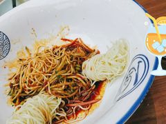 -有红鸡毛店·川菜(建设路店)