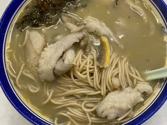 -明呈黄鱼面馆(斜土路店)