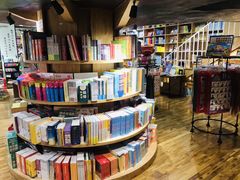 -新华书店(解放中路店)