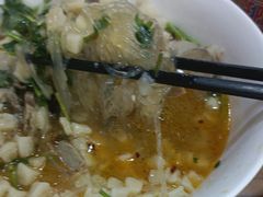 加辣椒的羊肉泡馍-老陕兄弟(彩虹新城店)
