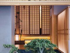 门面-旺角里·榴莲鸡煲(兴华商场分店)