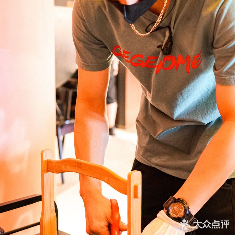 佛山最好吃的乳鸽‼️新店开业免费送鸽🔥