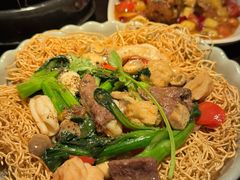 -大头虾越式风味餐厅(光明广场店)