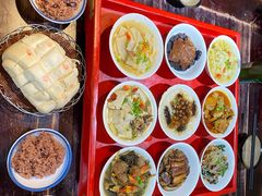 -蓝田九大碗民俗食府(蓝田店)