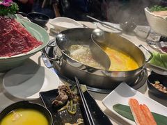 -围炉·川味鲜货火锅(万达珍珠坊店)