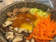 牛肉石锅拌饭-意成料理