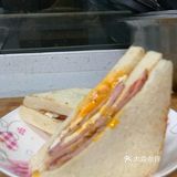 三分钟就能搞定的腿蛋三明治