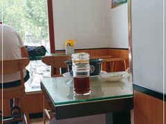 靠窗位-闫家驴肉老店(华电一校店)