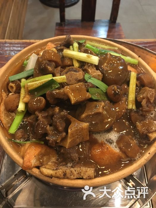 龚记牛骨牛杂屋(体育西店)图片 第1张