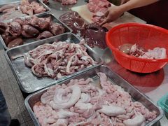 -标记美食新鲜猪杂(兴南大道店)