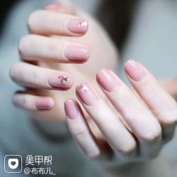 -Pink You美甲洗眉纹绣定制中心
