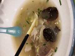 -孔师傅八仙老鸭粉丝汤(上海市第一食品商店南东店)