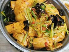 -绿岛酒楼(小海地店)