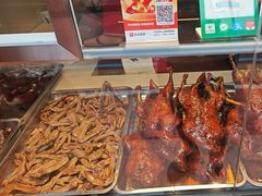 -王浩儿纪六孃甜皮鸭(乐山总店)