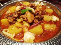 沙湾原始大盘鸡-丝路金桃·新疆菜(徐汇店)