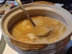 -八府香鸭·啫啫煲(华山路店)