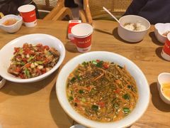 -湘阁里辣(南岭购物广场店)