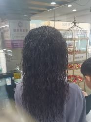 -镁连社·美联社
