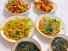 -爱月宝月嫂育儿嫂(太原店)