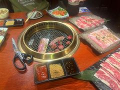 -喜牛烧肉酒场·黑金店(威高广场店)