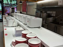 -南城香·饭香串香馄饨香(青年路店)
