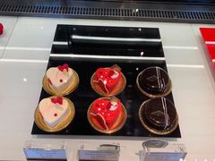 -Salon de The de Joel Robuchon(外滩18号店)