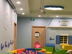 -巧虎KIDS早教托育成长中心(北京西城天虹中心)