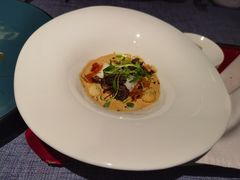 红心温泉蛋配伊比利亚火腿黑松露-弦月窗LUNETTE BY AMANDA(复兴路店)