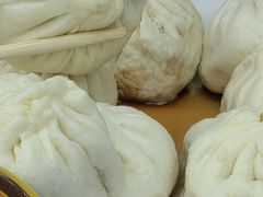 三鲜猪肉包-四平包子铺