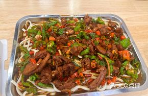 Spicy Chicken Feet Noodles with Rooster