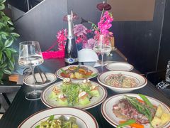 -公园北鹿·铃兰餐厅(齐盛湖店)